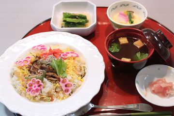 夕食